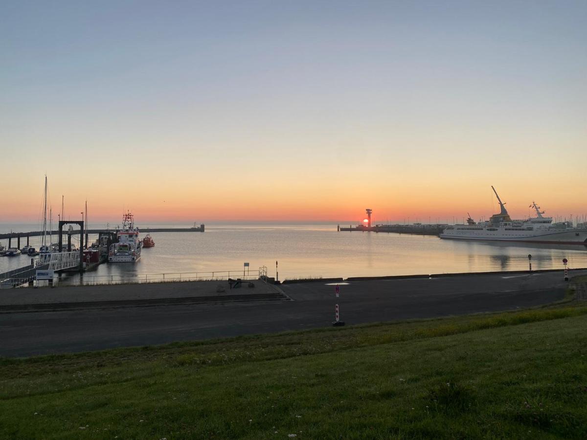 Kuestentraum Cuxhaven, Fewo Schoen & Modern, Strand -Grimmershoernbucht Eksteriør billede